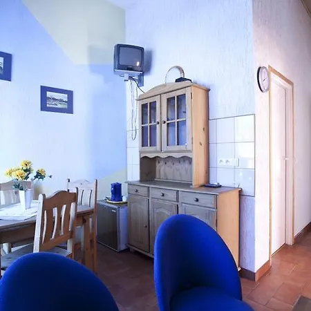 Waldi Goscine Z Aneksem